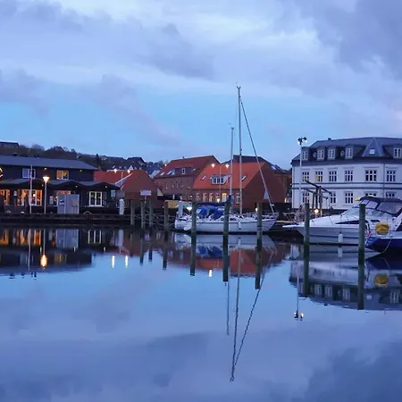 Haus Fabjerg * ليمفج